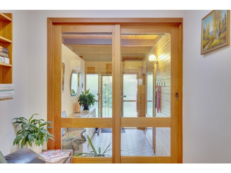 5 Simpson Street, Watson ACT 2602