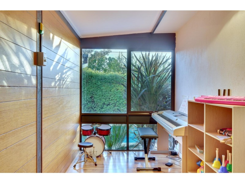 5 Simpson Street, Watson ACT 2602