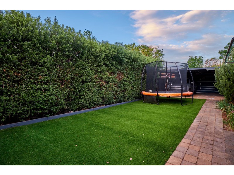 5 Simpson Street, Watson ACT 2602