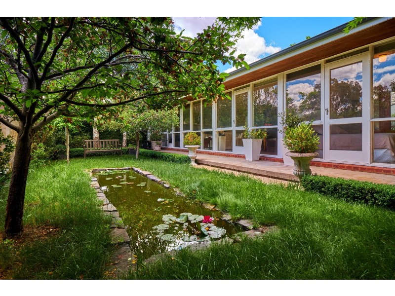 78 Grayson Street, Hackett ACT 2602