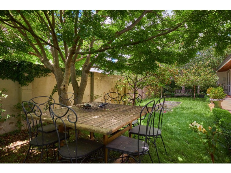 78 Grayson Street, Hackett ACT 2602