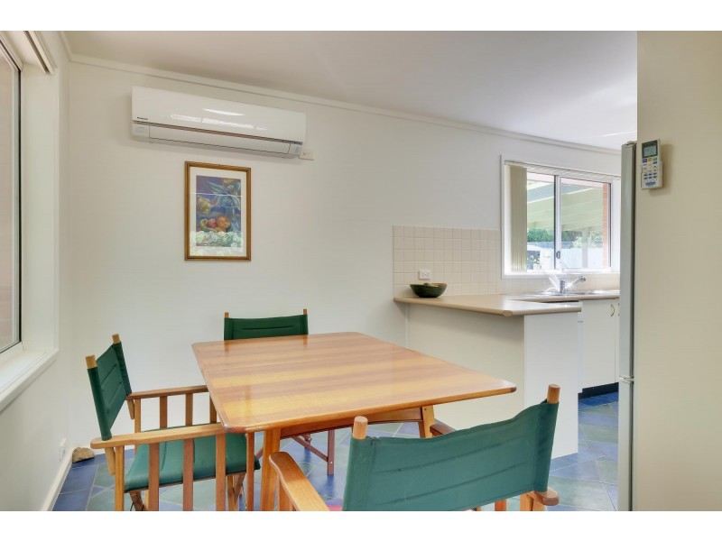 27 Haddon Street, Hackett ACT 2602