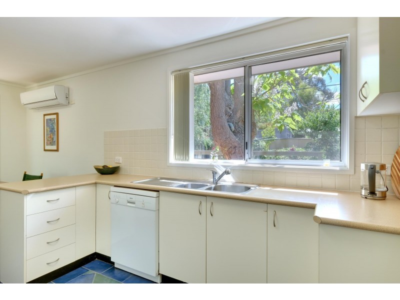 27 Haddon Street, Hackett ACT 2602