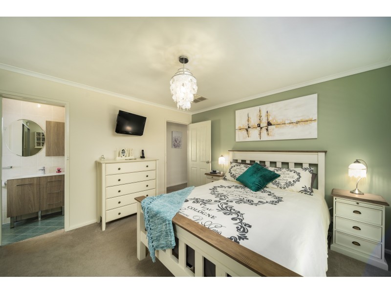 11 Tyrrell Circuit, Kaleen ACT 2617