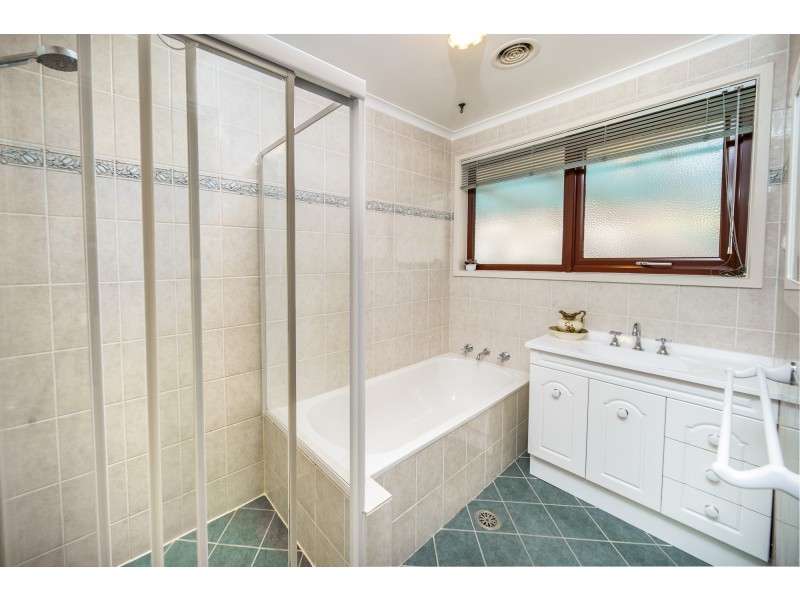 11 Tyrrell Circuit, Kaleen ACT 2617