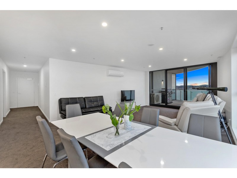 424/1 Anthony Rolfe Avenue, Gungahlin ACT 2912
