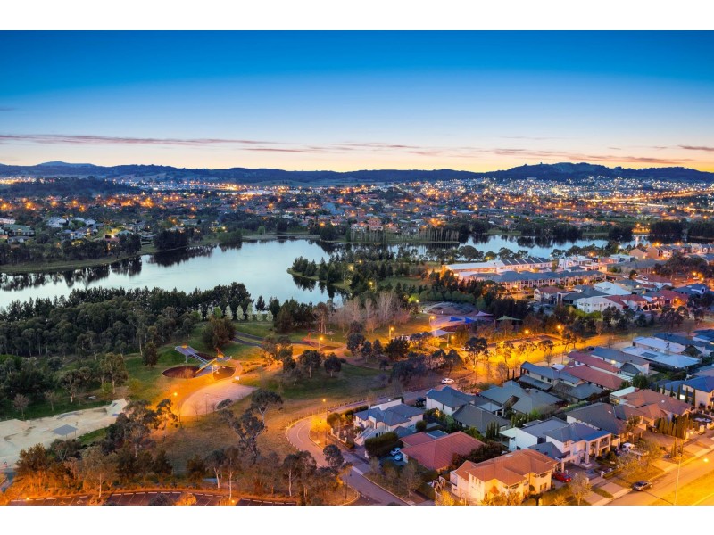 424/1 Anthony Rolfe Avenue, Gungahlin ACT 2912