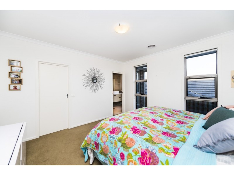 9 Swinney Street, Casey ACT 2913