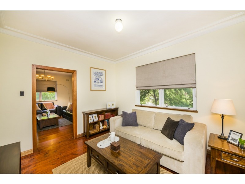 107 Cooma Street, Karabar NSW 2620