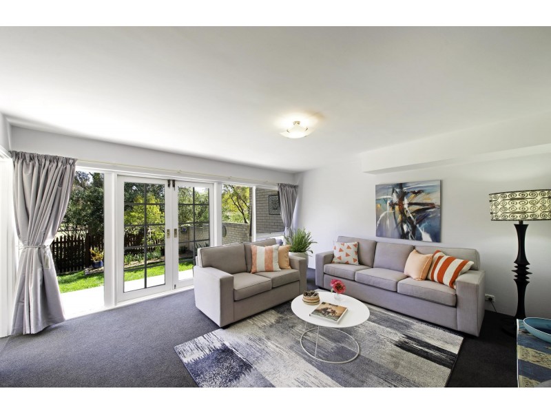 96 Grayson Street, Hackett ACT 2602