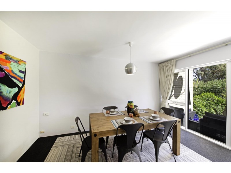 96 Grayson Street, Hackett ACT 2602