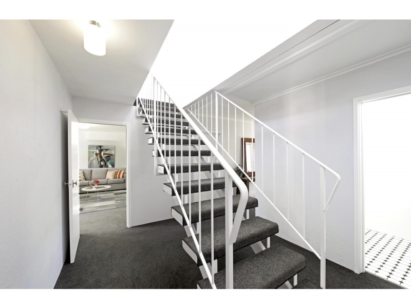 96 Grayson Street, Hackett ACT 2602