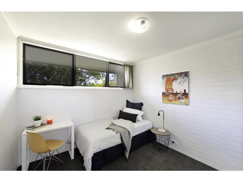 96 Grayson Street, Hackett ACT 2602