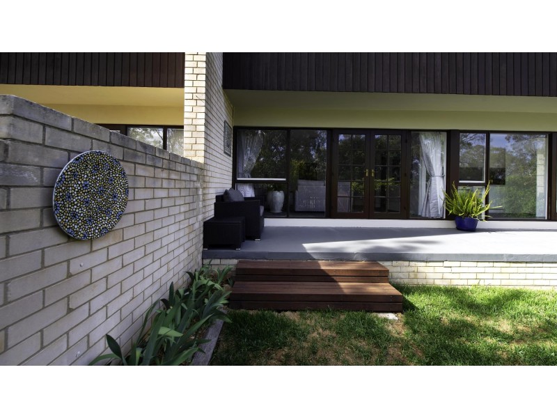 96 Grayson Street, Hackett ACT 2602