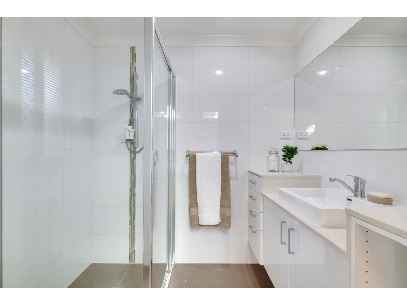 9 Hooton Street, Forde ACT 2914