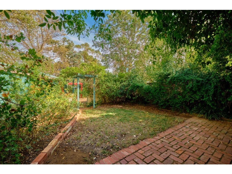 31 De Burgh Street, Lyneham ACT 2602