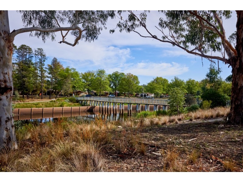 31 De Burgh Street, Lyneham ACT 2602