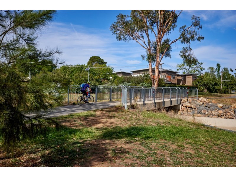 31 De Burgh Street, Lyneham ACT 2602