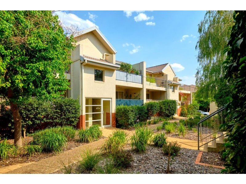 73/20 Federal Highway, Watson ACT 2602