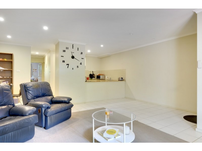 73/20 Federal Highway, Watson ACT 2602