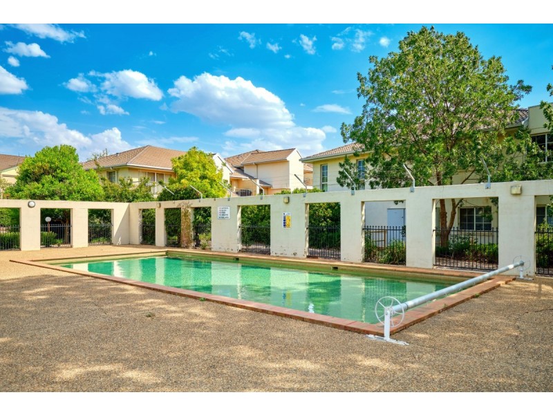 73/20 Federal Highway, Watson ACT 2602