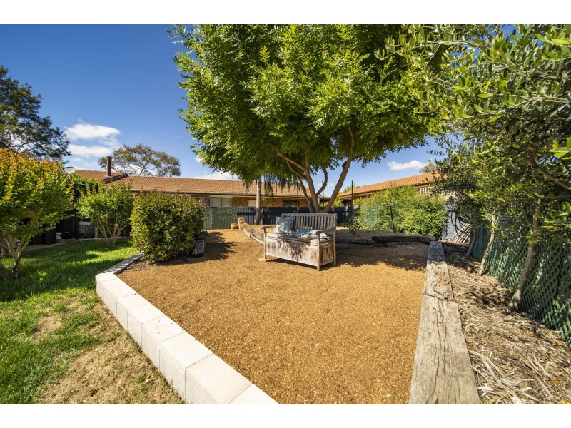 20 Dorrit Black Crescent, Lyneham ACT 2602