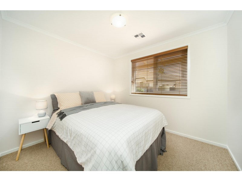 20 Dorrit Black Crescent, Lyneham ACT 2602