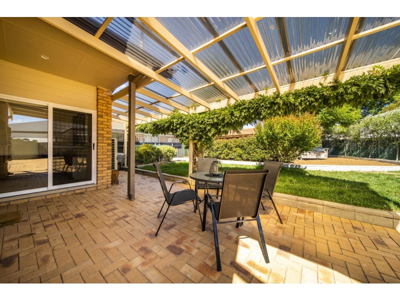 20 Dorrit Black Crescent, Lyneham ACT 2602