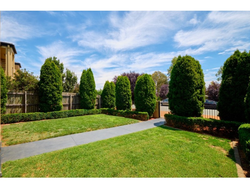 89 Alice Cummins Street, Gungahlin ACT 2912