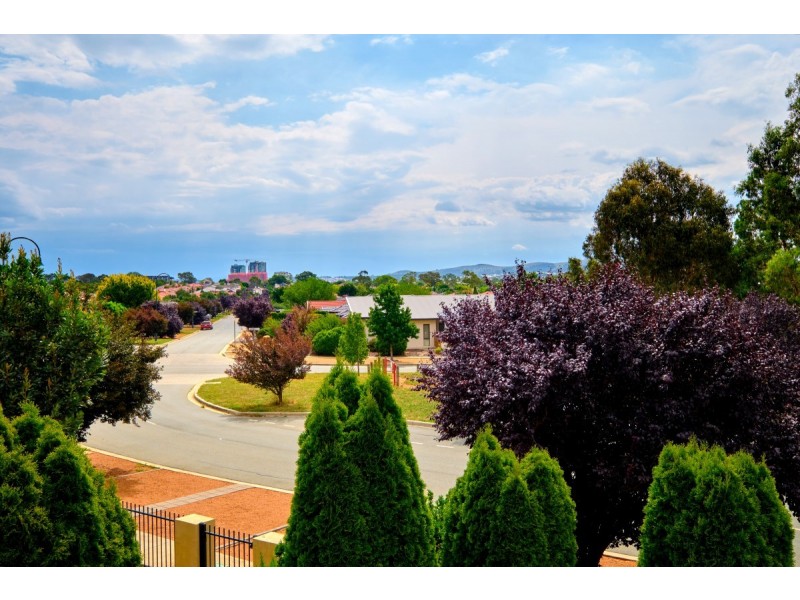 89 Alice Cummins Street, Gungahlin ACT 2912