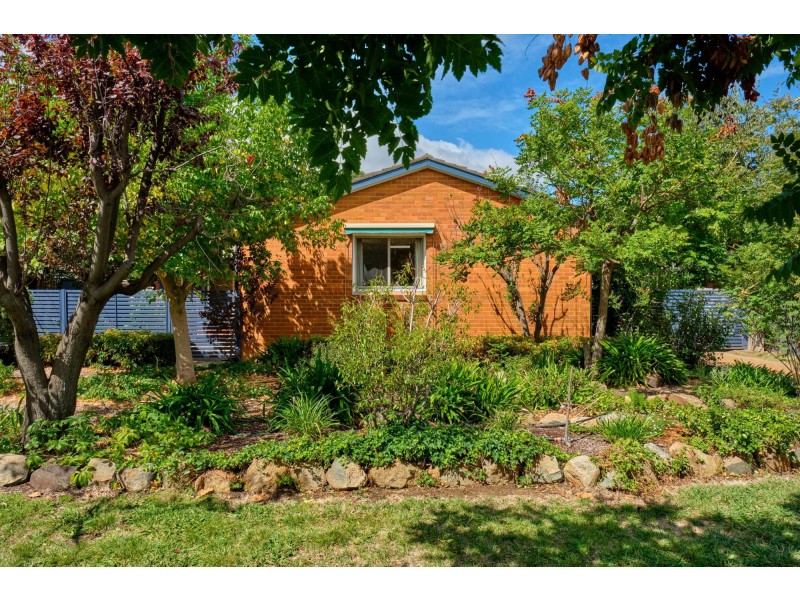 32 McGowan Street, Dickson ACT 2602