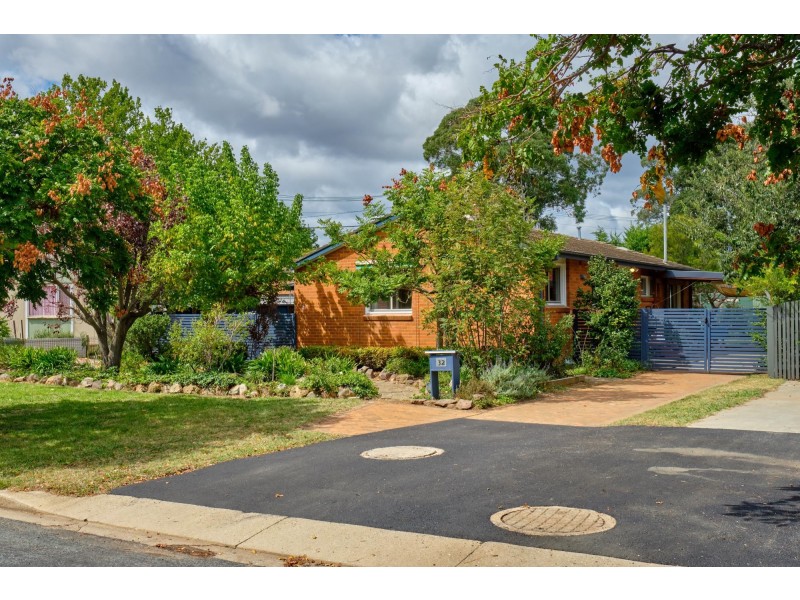 32 McGowan Street, Dickson ACT 2602