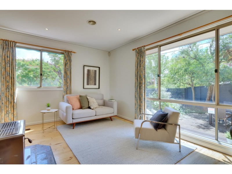 32 McGowan Street, Dickson ACT 2602