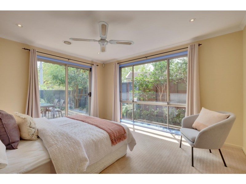 32 McGowan Street, Dickson ACT 2602