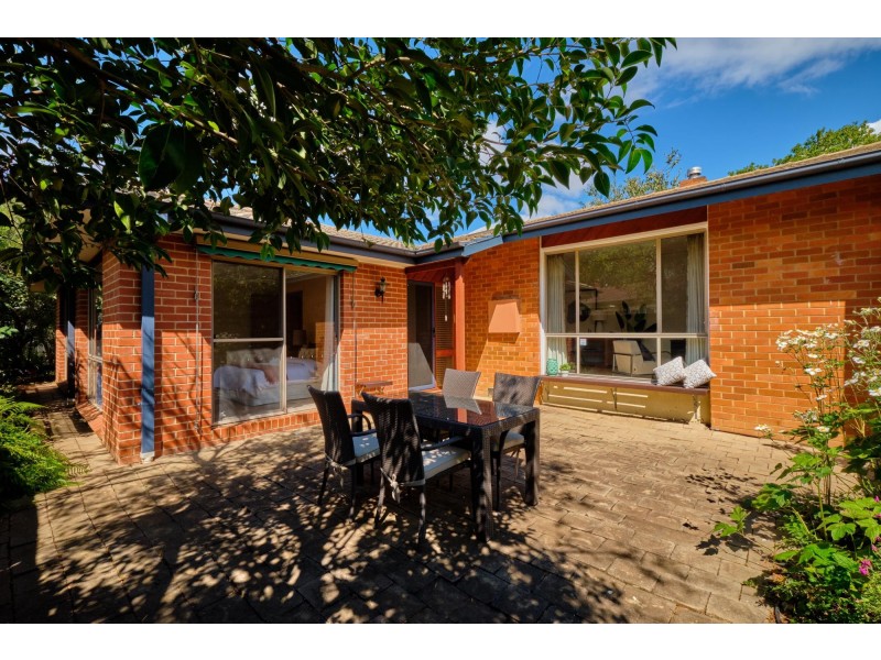 32 McGowan Street, Dickson ACT 2602