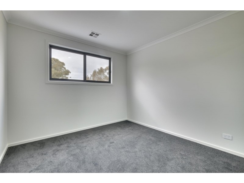 1/18 Willyama Place, Flynn ACT 2615