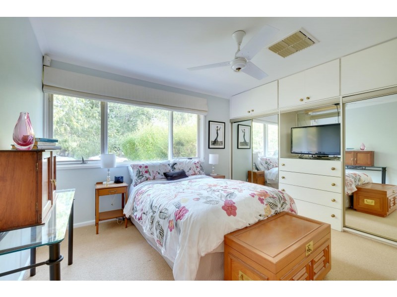 61 Piddington Street, Watson ACT 2602