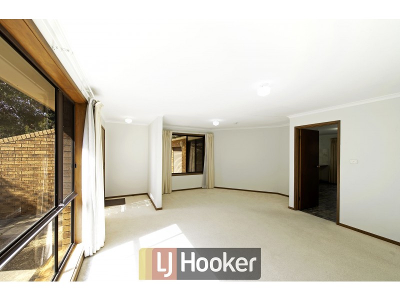 6 Dorrit Black Crescent, Lyneham ACT 2602