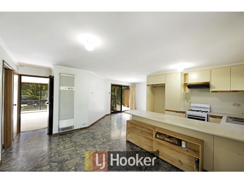 6 Dorrit Black Crescent, Lyneham ACT 2602