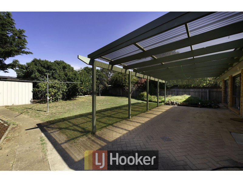 6 Dorrit Black Crescent, Lyneham ACT 2602