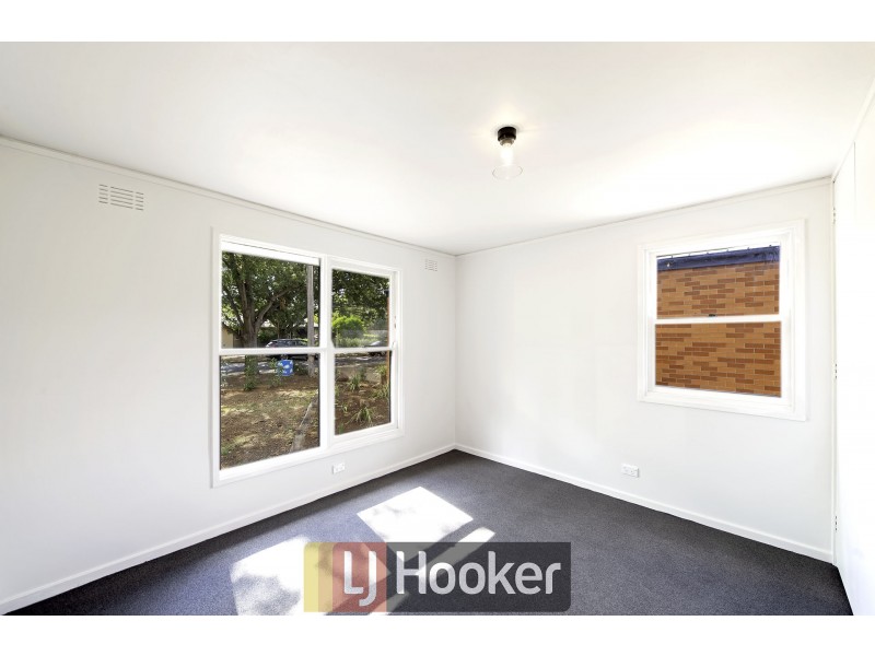 10 Padbury Street, Downer ACT 2602