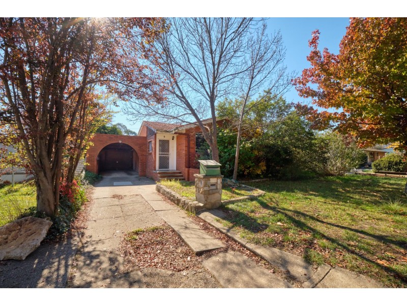 9 Fenner Street, Downer ACT 2602