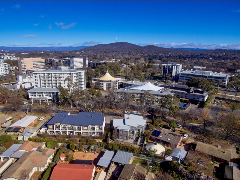 11 Randell Street, Dickson ACT 2602
