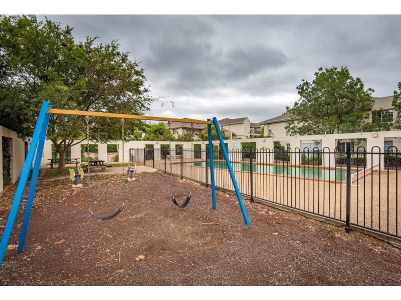 18/20 Federal Highway, Watson ACT 2602