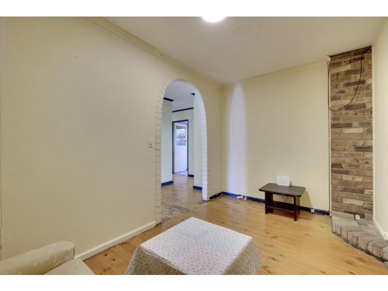 23 Owen Crescent, Lyneham ACT 2602