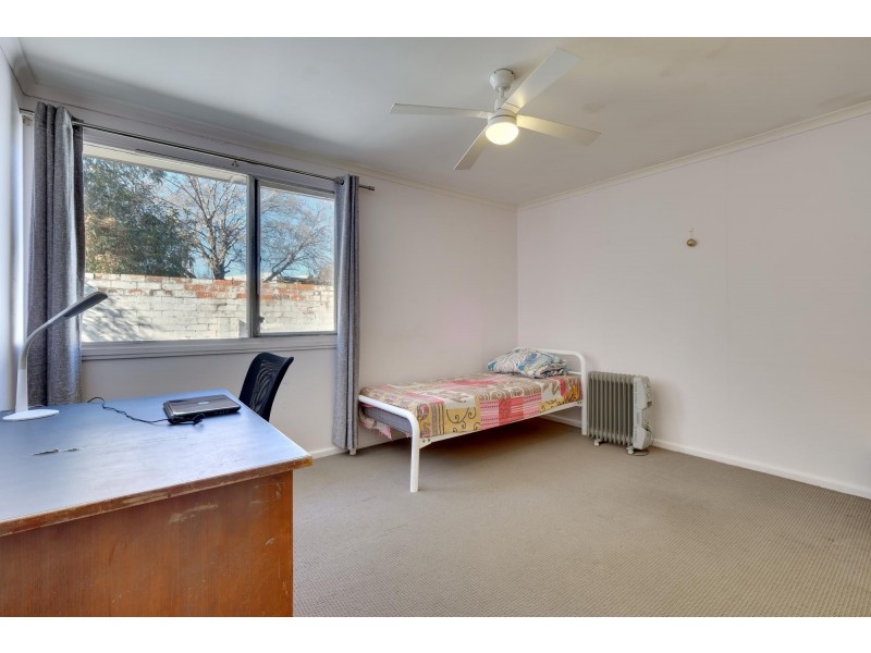 23 Owen Crescent, Lyneham ACT 2602