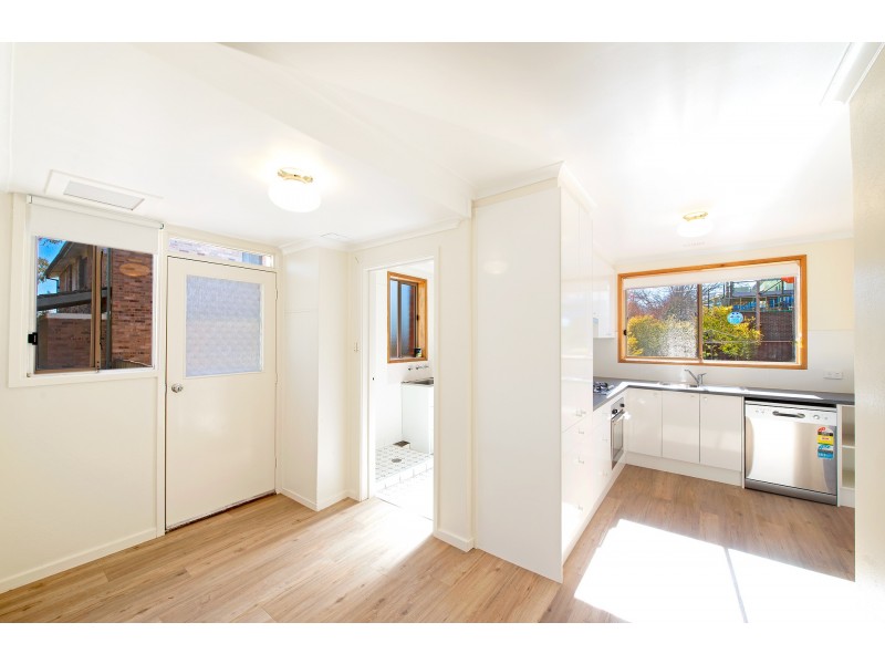15 Antill Street, Downer ACT 2602