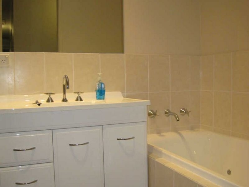 44 Mary Kitson Street, Watson ACT 2602