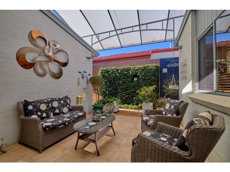 28 Bettie McNee Street, Watson ACT 2602