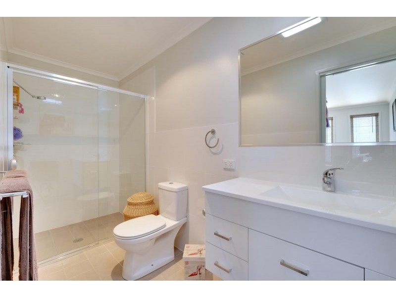 28 Bettie McNee Street, Watson ACT 2602